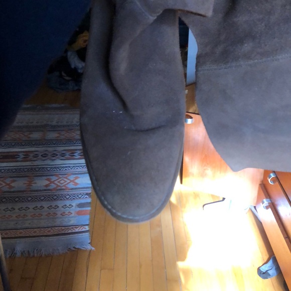 Caramel Michael Kors knee high suede boots - Picture 6 of 6